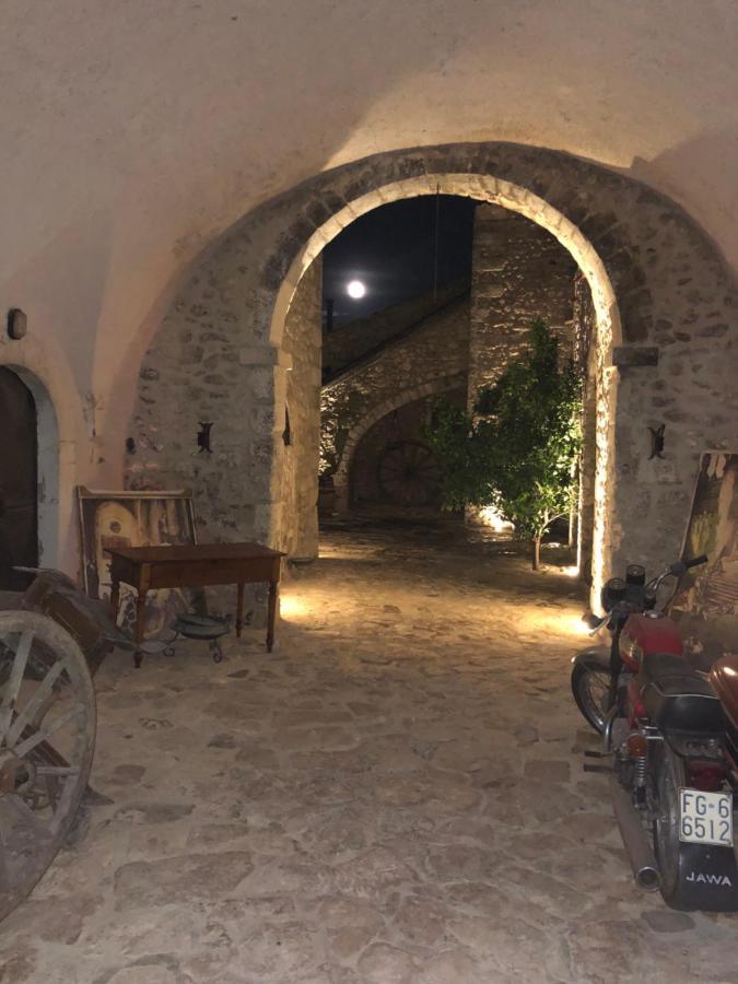Monte SantʼAngelo Masseria Barone Gambadoro المظهر الخارجي الصورة