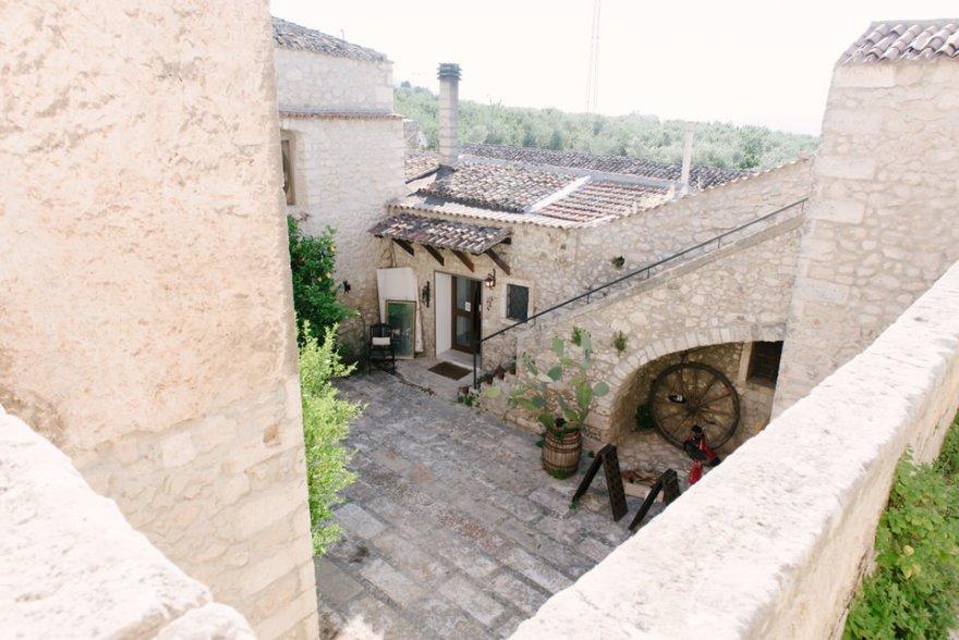 Monte SantʼAngelo Masseria Barone Gambadoro المظهر الخارجي الصورة